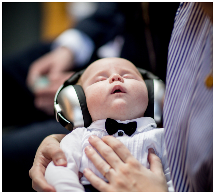 Dad shares old trick to put baby to sleep and gets over 22 million views